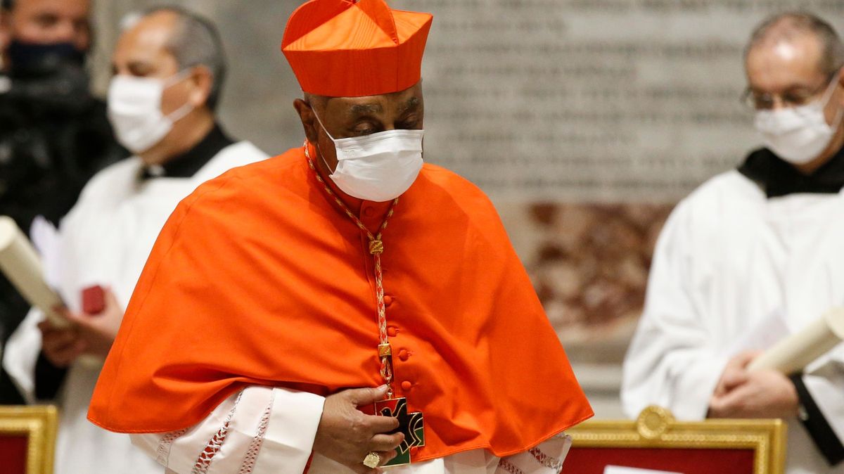 Papež František jmenoval 13 kardinálů. Mezi nimi prvního Afroameričana